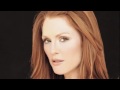 Julianne Moore Chats In London Part 3