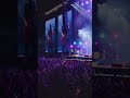 @alltimelow had orlando with all the lights out 🕯️