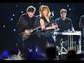 Reba McEntire Performs at the 2015 ACM's