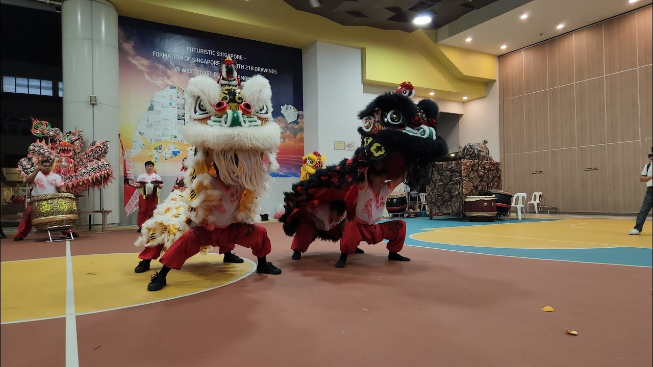 西海岸民众联络所文化坊龍獅团，新加坡義興體育會，新加坡養正醒獅团，新加坡新洋體育會，新加坡天鹰龍獅学院 at West coast CC on 24/12/22