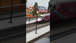 RENFE AVLO S112 de Electrotren con sonido circulando por la maqueta. #modelrailroad  #renfe #railway