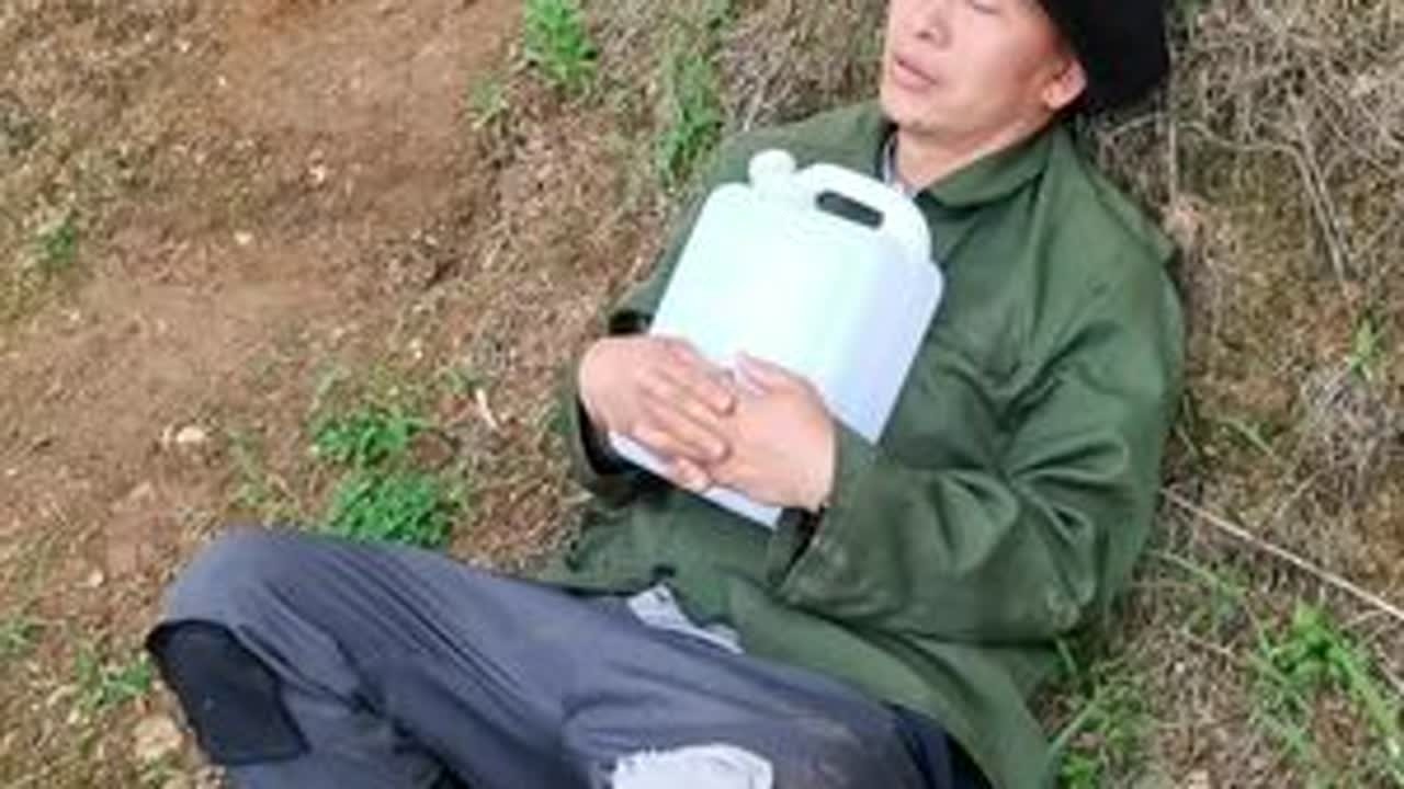 农村搞笑视频，专治不开心的人