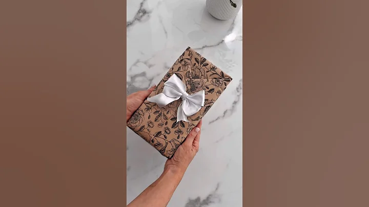 Easy Gift Wrapping: Lego 🎁 #asmr #giftwrapping #diycrafts #gifts #giftwrap #hacks #inspiration