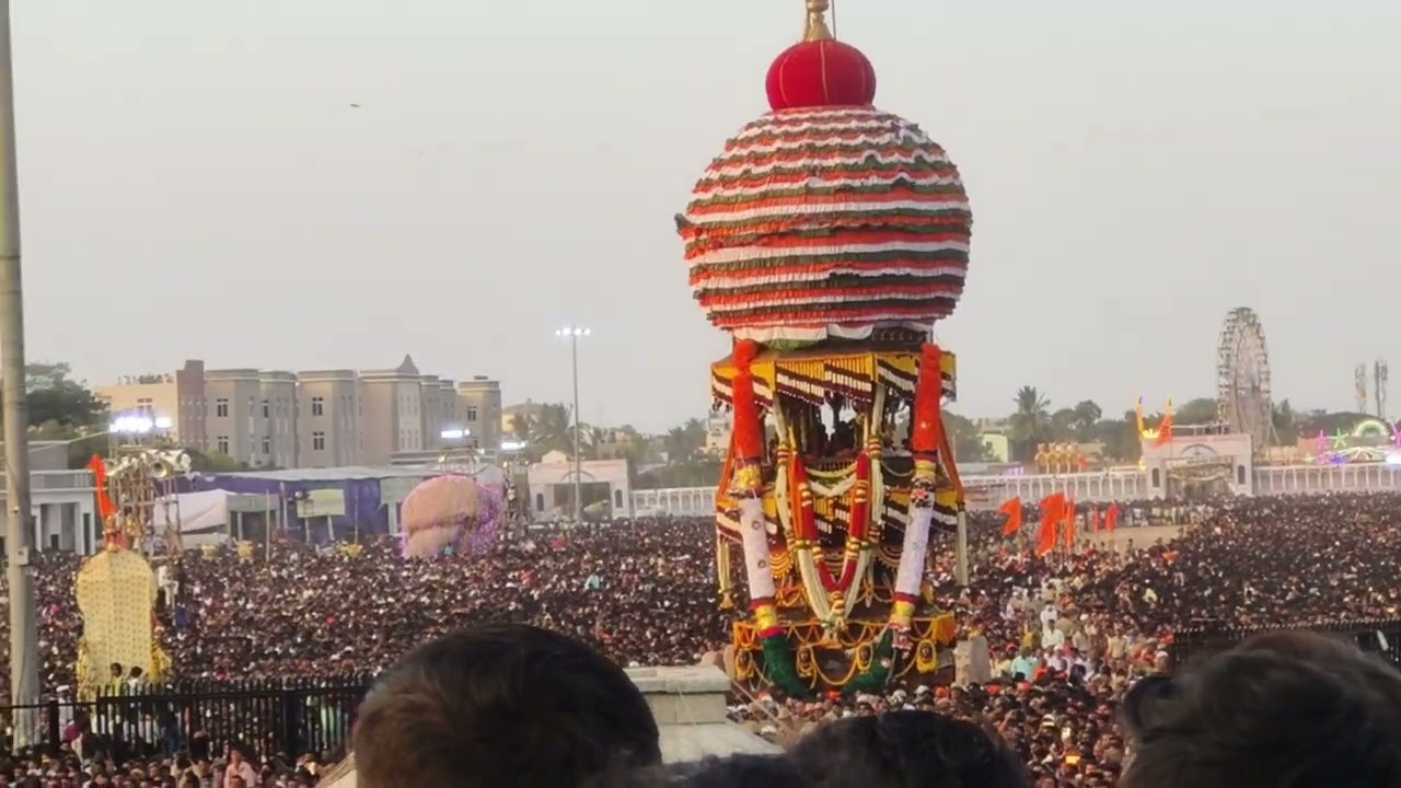🤩 ನಿನ್ನೆ ಕೋಟ್ಯಾನ್ಗಟ್ಲೆ ಜನ ಬಂದು ಭಾಗವಹಿಸಿದ ಗವಿಸಿದ್ದೇಶ್ವರ ಮಠ ತೇರ್ ಜಾತ್ರೆ ಮಹೋತ್ಸವ ಕೊಪ್ಪಳ 2025 🚩