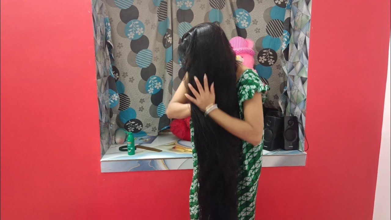 Hair care routine // hair combing and oiling //