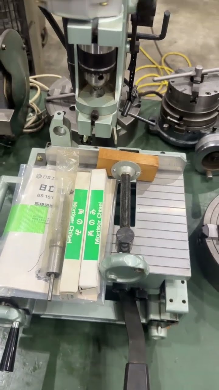 日立工機 造作角のみBS15Y動作 ＃ショート - YouTube