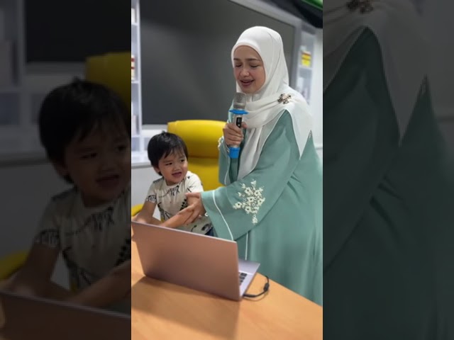 Wow Siti Nurhaliza - Dawai - cover (Fadhilah Intan) class=