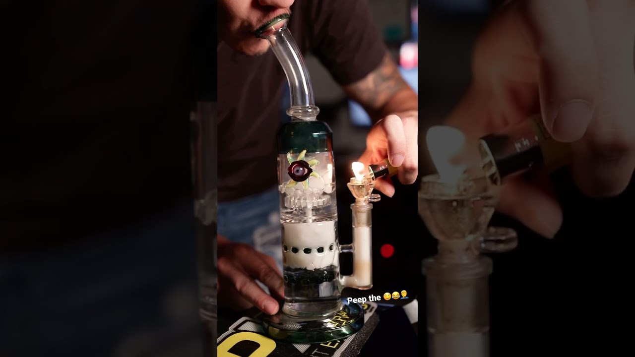 Bong rips for days 😮💨