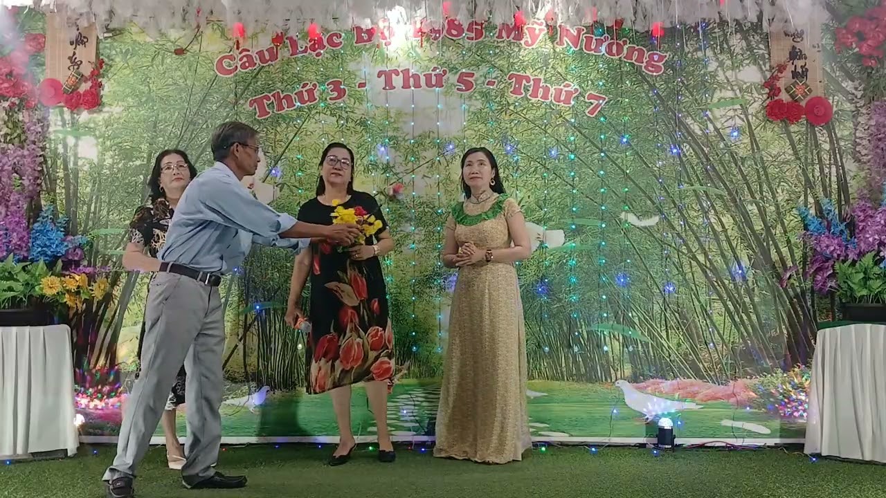 7 tháng 3, 2026 Ck thiệp Hồng Anh viết tên em TB ( Thu Thủy)