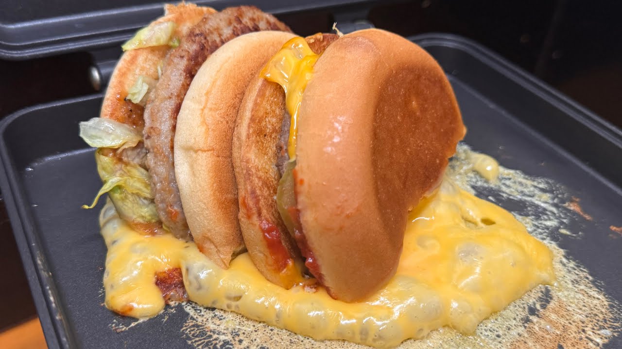 お昼に食べ残したチーズバーガーセットをポテト復元マシンでザクザクにして大人コカコーラをキメるだけの動画