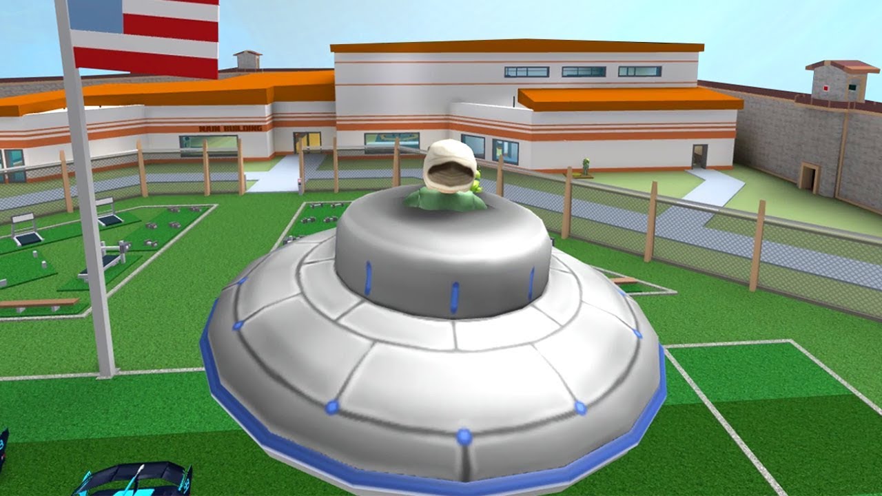 Flying A Ufo In Roblox Jailbreak Youtube - ufo works roblox