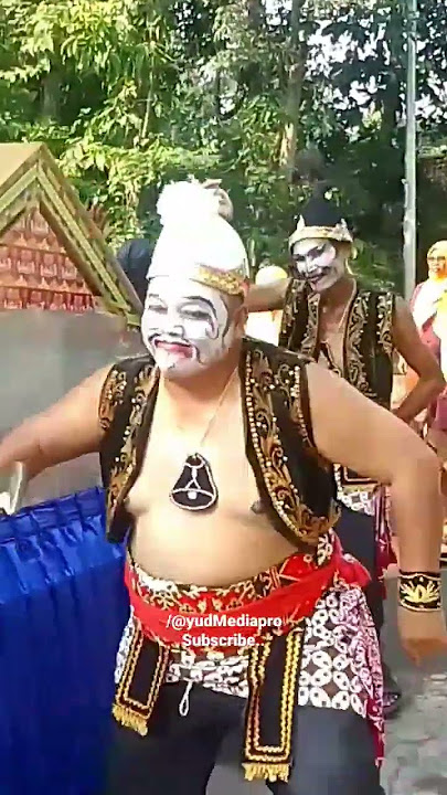 punakawan riang selalu..#shortvideo #shorts #kirab #wayang #badut