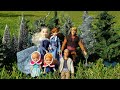 Buying a Christmas tree ! Elsa & Anna toddlers  - shopping - decorations - store