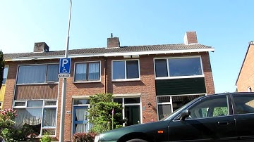 27-06-2010, one Swift entering, typical behaviour.mov