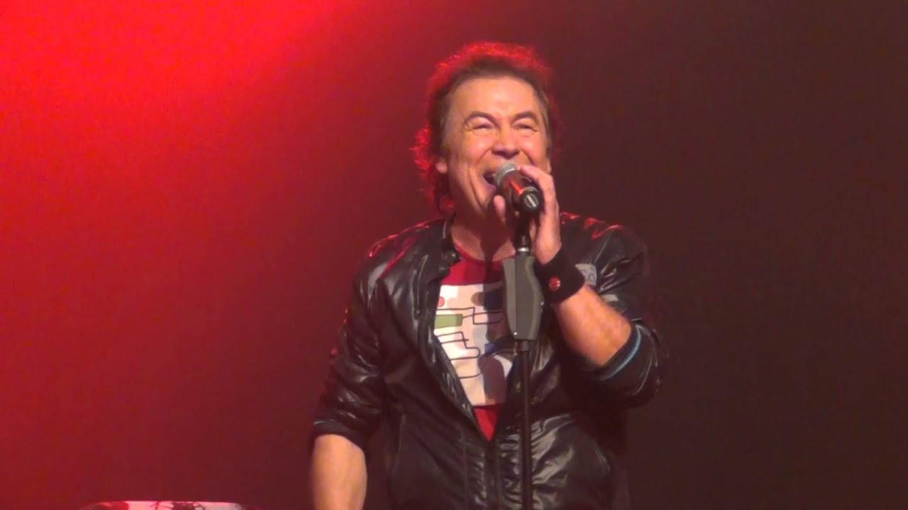 BERNARD MINET - CAPITAINE FLAM (FEST GENERATION 80 MARBEHAN)