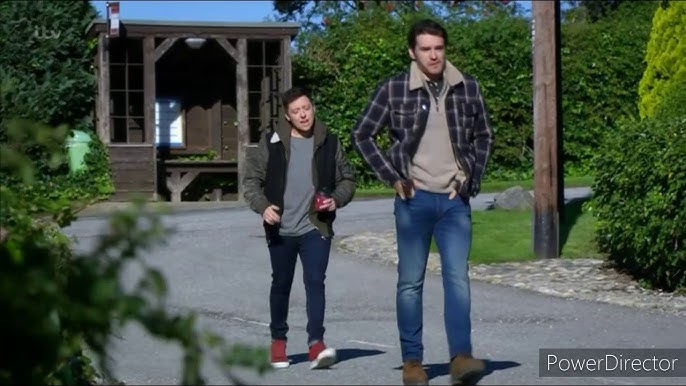 Emmerdale - Matty Meets His Uncle Mack and Cain Threatens Mackenzie (2nd November 2020) - YouTube