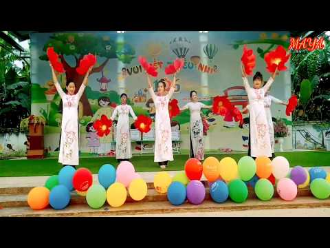 Video Những bông hoa trong vườn Bác - MN Nước Hai - YouTube