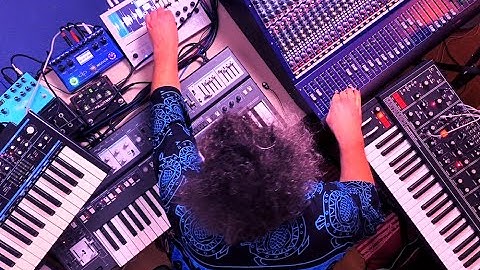 DAWless Ambient live-jam with Moog Matriarch, UDO Super 6, Tasty Chips GR-1, Novation Bass Station 2