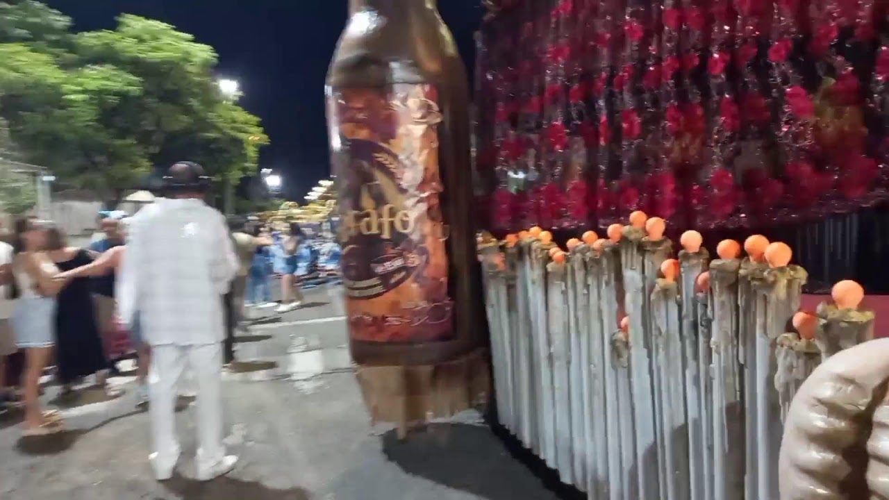 Transmissão ao vivo de CELEBRIDADES DO SAMBA