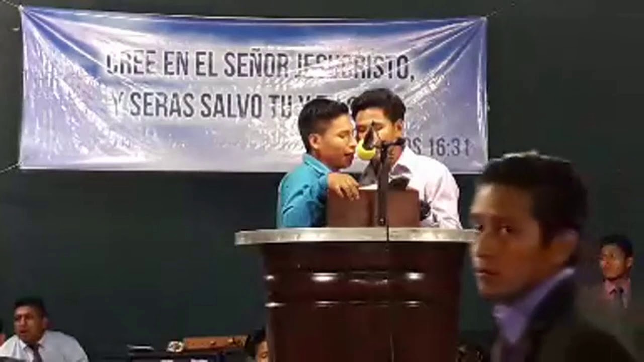 Sala Evangelica Himno ( El Rico Y El Pobre) camera iphone 8 plus apk