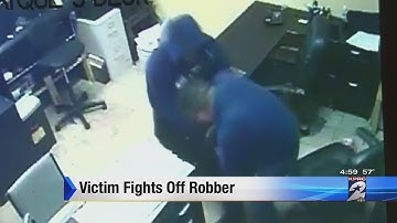 Business owner turns tables on robber