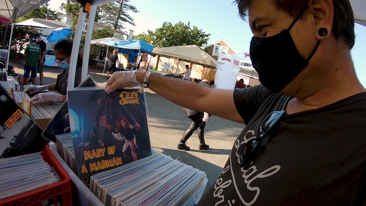 Vinyl Hunter - Hunting For Vinyl - Record Pop-Up Shop Ep. 2