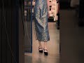 中国の伝統的なチャイナドレス、異なる東洋の美しさ。