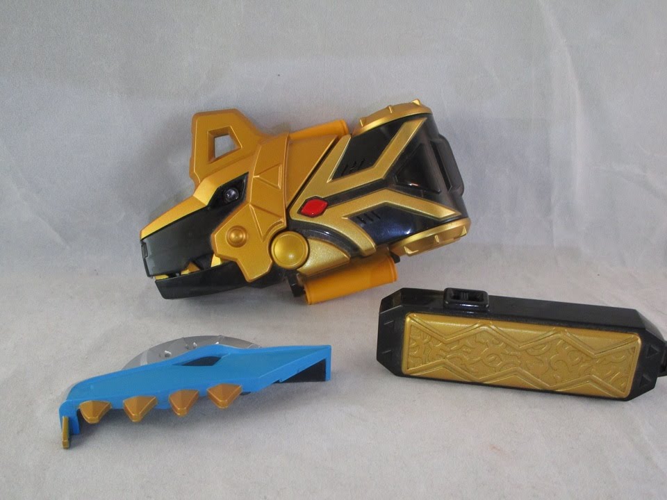 Welcome to my review of the Brachio Morpher from Power Rangers Dino Thunder...