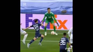 Las Mejores Atajadas De Courtois