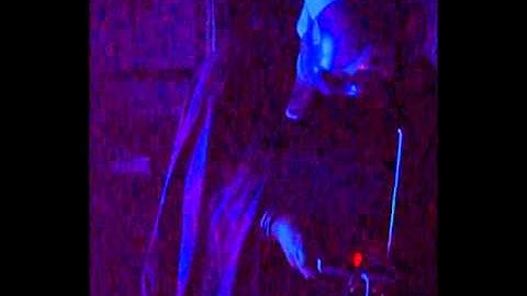 Theremin Vs. Monotron (Niggas Is Spaceships)