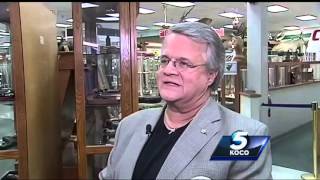 Metro gun range, store burglarized by teens with help of taxidermy bear, police say
