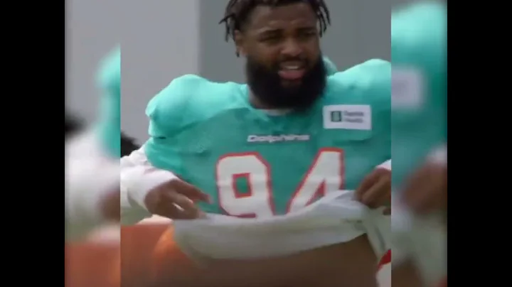 Christian Wilkins Is The Funniest Player In The NF...