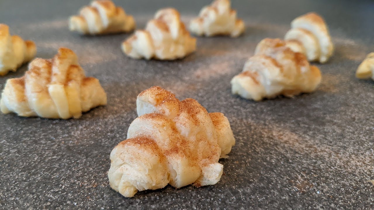 Mini Croissants aus Blätterteig | Vegan | Moriis Kitchen - YouTube