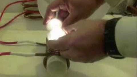 Longitudinal Electromagnetic Wave