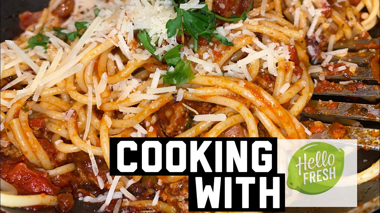 COOKING WITH HELLO FRESH ‼️ TUSCAN PORK SAUSAGE & PEPPER SPAGHETTI