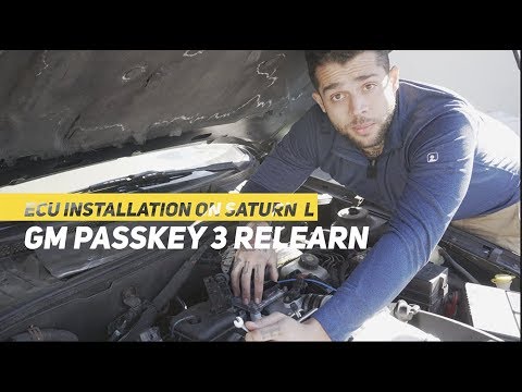 Saturn L- 시리즈에 ECU를 설치하고 GM Passkey 3 Relearn을 수행하는 방법