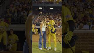 “Pookie &amp; The Jett” Walk-Up Hit! #bananaball #savannahbananas #baseball #dance #tiktok #viral #mlb