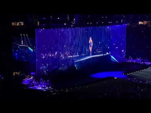 Taylor Swift - Midnight Rain + Vigilante Shit (Live Eras Tour Glendale) (Opening Night) Taylor Swift - Midnight Rain + Vigilante Shit (Live Eras Tour Glendale) (Opening Night)