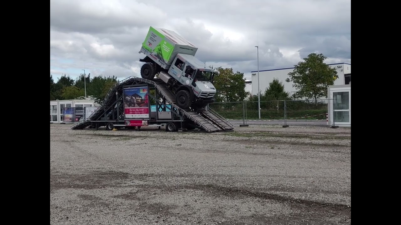 Unimog Parkour