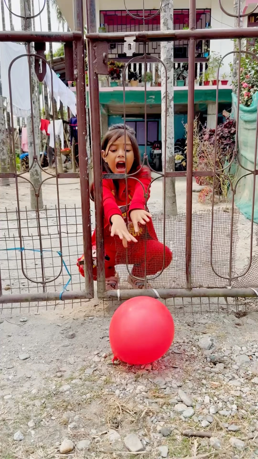 Reedishna Ko Balloon Nehi Mili