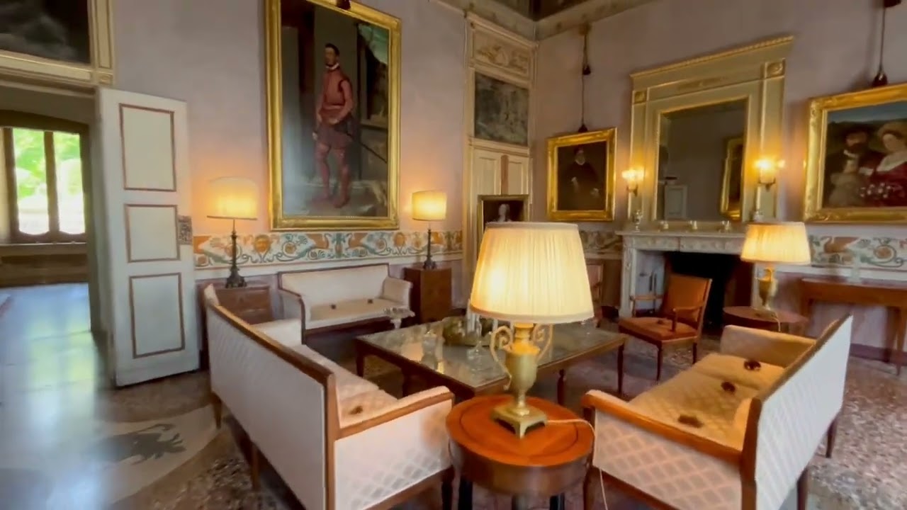 Gentleman Gipsy - Palazzo & Giardini Moroni, Bergamo, Italia