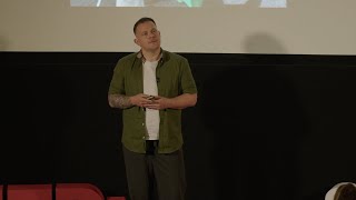 What ‘Shrek’ taught me about leadership | Dave Crossland | TEDxSt Helier