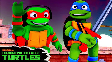 Roblox Ninja Turtles Fight THEMSELVES in a Video Game! 💥 | “Follow the Leader” Recreation | TMNT