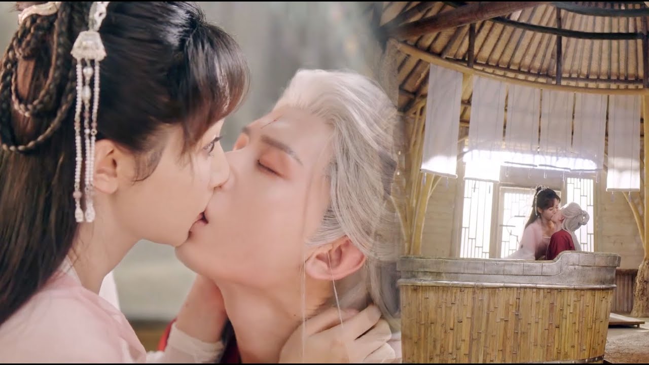 灰姑娘為霸道帝君紓解散熱，霸道帝君被撩得忍不住奪走灰姑娘的初吻，兩人意亂情迷！ | 沉香如屑  Immortal Samsara #楊紫 #成毅