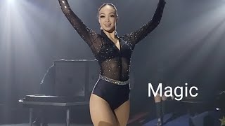 Download lagu Vanishing Act: Watch as a Girl Disappears Inside a Tiny Box! #magic