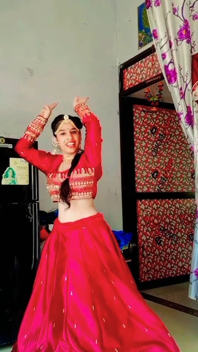 badrinath ki dulhania holi song