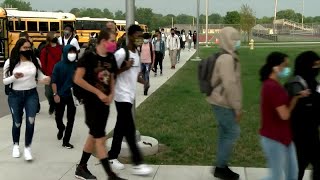 Judge OKs Phoenix school district's mask mandate citing statewide ban goes into effect Sept. 29