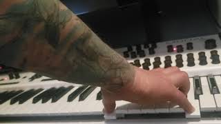A little jam on the Modal Electronics 002