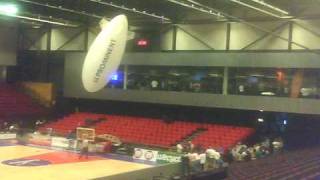 RC Zeppelin blimp howto indoor inverted vertical stunt 3D fun