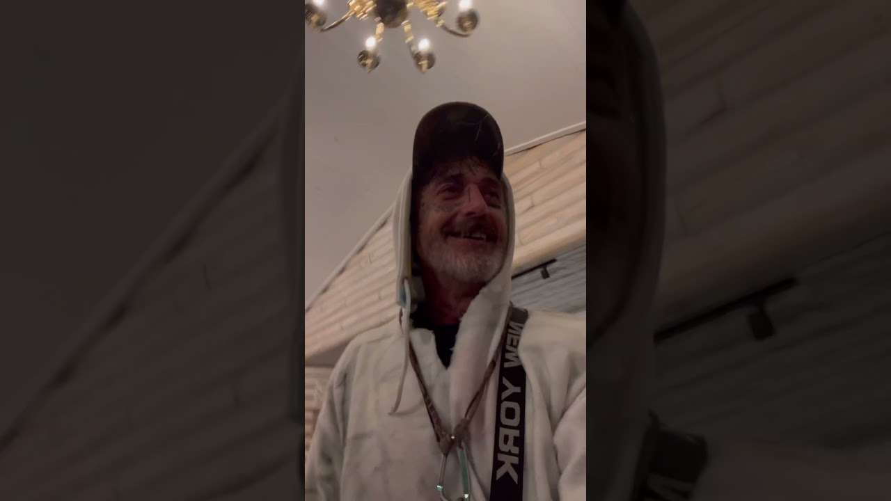 Visiting the fam farm !! 